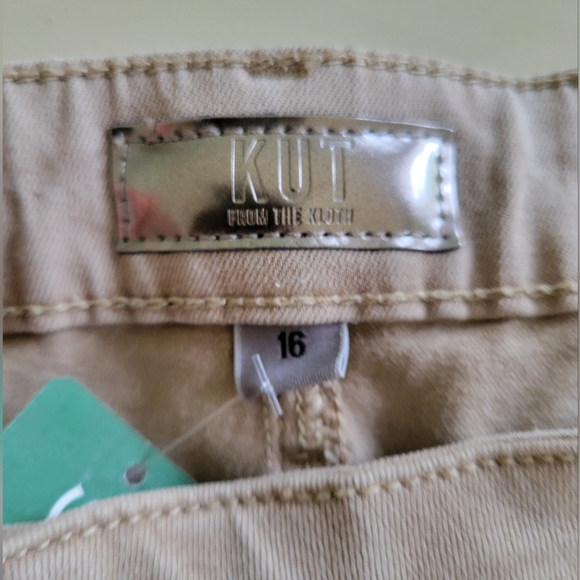 Kut From the Kloth Catherine Short Tan Cotton Stretch Shorts NEW - Picture 7 of 7